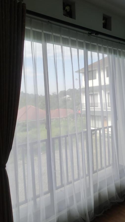 Puncak Village Hotel&Kampung Main Anak Gadok Exterior foto